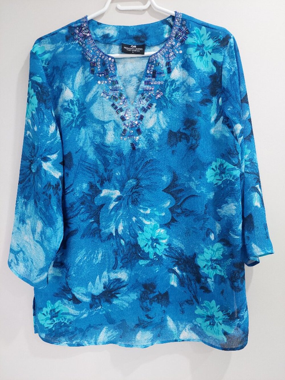 Princess Cruises brand Women's Size L blue floral tunic Bead and Sequin